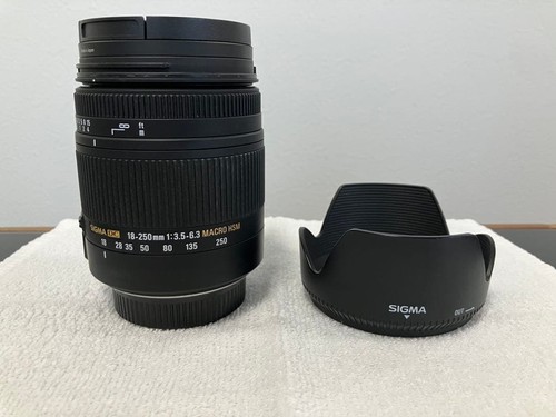 Sigma 250 3 dc macro - 18-250,